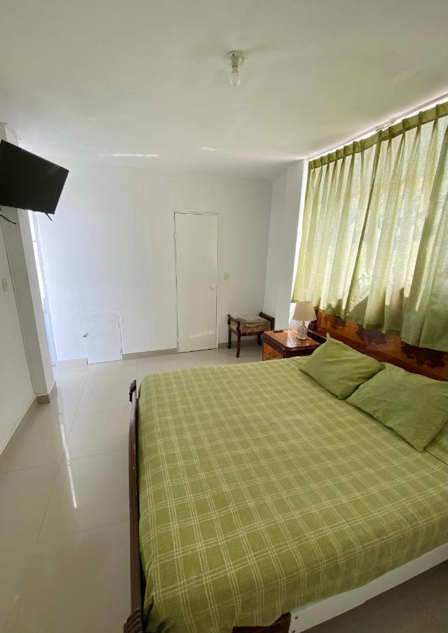 Hostel Killamoon Oasis ปารากัส ภายนอก รูปภาพ